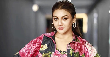 নিজের চেহারা প্লাস্টিক সার্জারি করা নিয়ে যা বললেন জয়া