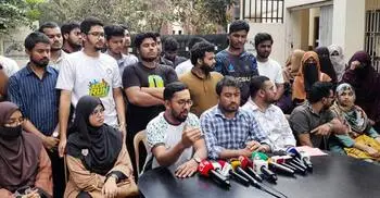 অভিযুক্ত গ্রেফতার না হলে ঢাকা-আরিচা মহাসড়ক অবরোধের হুঁশিয়ারি জাকসুর