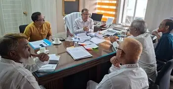 বন্ধ পাটকল চালুর দাবি