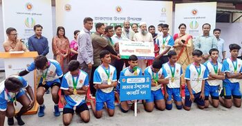 ঢাকা জেলা প্রশাসন কাবাডির শিরোপা জিতলো সাভার উপজেলা