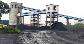 দেড় মাস পর বড়পুকুরিয়ায় নতুন ফেইস থেকে কয়লা উত্তোলন শুরু