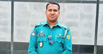SI killed after being hit by bus in Dhaka