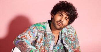 কার্তিক আরিয়ানের বাড়িতে বিয়ের আনন্দ