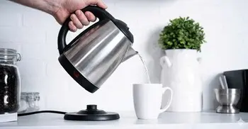 ইলেকট্রিক কেটলিতে চা ও পানি ফুটানো ছাড়া যেসব কাজ করতে পারবেন