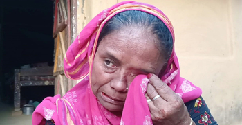 জনপ্রতিনিধি হয়েও জরাজীর্ণ ঘরে পারভীনের মানবেতর জীবন