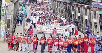 বৈসাবি উৎসবে রঙিন পাহাড়