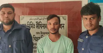 খাগড়াছড়িতে নিষিদ্ধ সংগঠন ছাত্রলীগ নেতা গ্রেফতার