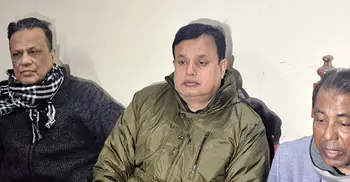 নেত্রীকে শেষ বিদায় জানাতে ঢাকার পথে বগুড়ার হাজারো নেতাকর্মী