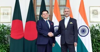 ভিসা সহজ করার আশ্বাস ভারতের, শেখ হাসিনার প্রত্যর্পণ চাইলো বাংলাদেশ