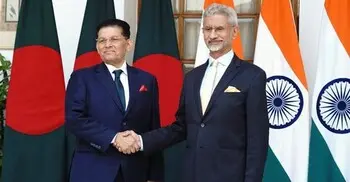 বাংলাদেশ-ভারত সম্পর্ক আরও শক্তিশালী করার অঙ্গীকার