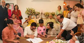Aamir Khan, Gauri Spratt tie the knot