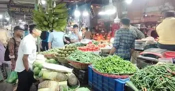 সবজির দাম কমতে শুরু করেছে খুলনার বাজারে