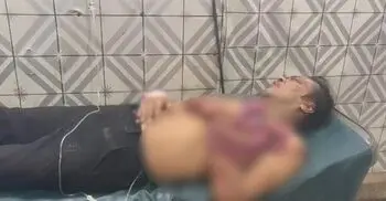 খুলনায় ব্যবসায়ীকে লক্ষ্য করে গুলি