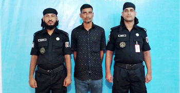 ভৈরবে সাড়ে ১১ লাখ টাকার ভারতীয় প্রসাধনী জব্দ