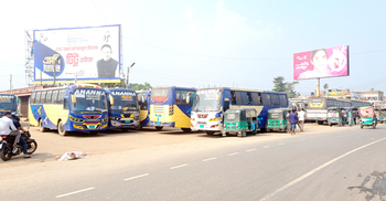 নিরাপত্তার অভাবে শ্রমিকরা বাস চালাতে রাজি না: মালিক সমিতি