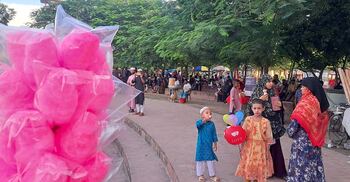 কিশোরগঞ্জে জনজীবন অনেকটা স্বাভাবিক, মুক্তমঞ্চে মানুষের সমাগম