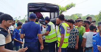 কিশোরগঞ্জে বাসচাপায় দুই মোটরসাইকেল আরোহী নিহত