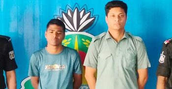 কিশোরগঞ্জে ট্রেনের অগ্রিম টিকিটসহ দুই কালোবাজারি আটক