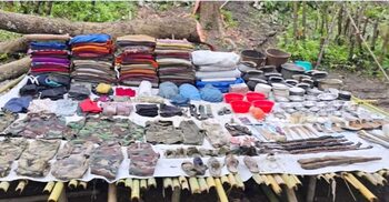 কেএনএ’র ঘাঁটিতে সেনাবাহিনীর অভিযান, অস্ত্র-সরঞ্জাম জব্দ