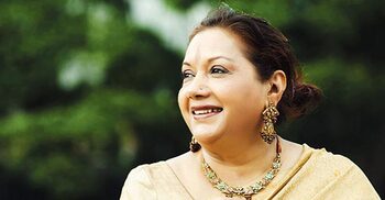 কবরীর অসমাপ্ত সিনেমা শেষ করে ছেলের নতুন পরিকল্পনা