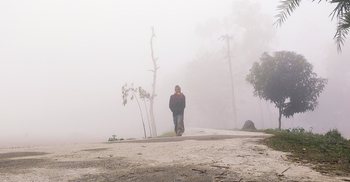 ‘ঠান্ডায় কাজ করতে গিয়ে হাত-পা বরফ হয়ে যায়’