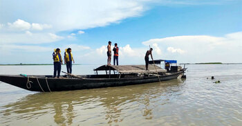 ব্রহ্মপুত্র নদে মাছ ধরতে গিয়ে যুবকের মৃত্যু