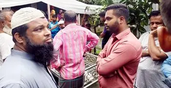 চি‌কিৎসা নিয়ে বা‌ড়ি ফেরার পথে বাবা-‌মেয়েসহ ৫ জনের মৃত্যু