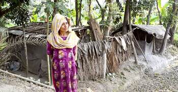 ধানের শীষে ভোট দিয়ে গ্রামছাড়া, এবারো ভোট দেওয়া হবে না কাজল রেখার