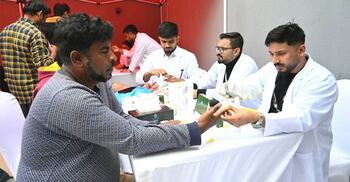 কুয়েতে ফ্রি মেডিকেল ক্যাম্প