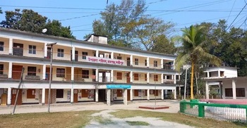 7 pry school teachers in Lakshmipur issued show-cause notices