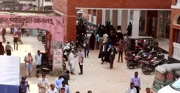 কৃষকের ঘর ভাঙচুর মামলায় বিএনপি নেতাসহ আসামি ৩০