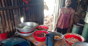 অস্বাস্থ্যকর পরিবেশে খাবার তৈরি, দুই হোটেলকে জরিমানা