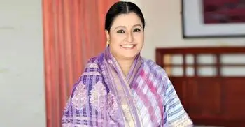 প্রথমবার মঞ্চে একক অভিনয়ে চিত্রলেখা গুহ