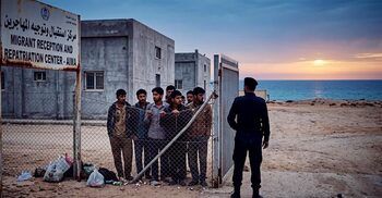 সমুদ্রপথে ইউরোপ যাত্রার স্বপ্ন ভঙ্গ, লিবিয়ায় বাংলাদেশিসহ আটক ১২১