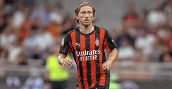 Luka Modric extends AC Milan contract until 2027
