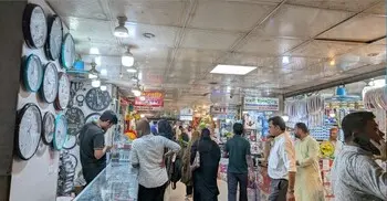 ৬টার পরও খোলা মিরপুরের বিপণিবিতান, নির্দেশনা বাস্তবায়নে গড়িমসি