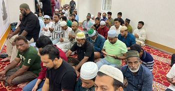 শবে কদরে ইবাদতে মশগুল মালয়েশিয়া প্রবাসীরা