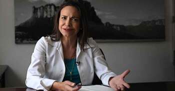 নোবেল পুরস্কার নিতে দেশ ছাড়লেই ‘পলাতক’ বিবেচিত হবেন মাচাদো