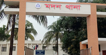 ধর্ষণে ব্যর্থ হয়ে বন্ধুর স্ত্রীকে মারধর