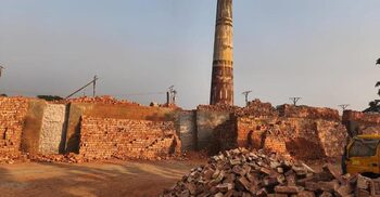 মাদারীপুরে যত্রতত্র গড়ে উঠেছে ইটভাটা, নেই ছাড়পত্র