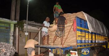 মাগুরায় টিসিবির ৭৮ টন চাল উদ্ধার