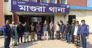 মাগুরায় পুলিশের অভিযানে ২২ আসামি গ্রেফতার