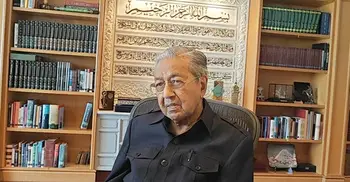 হাসপাতালে মাহাথির মোহাম্মদ