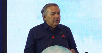 Mahfuz Anam asks politicians to embrace critical journalism