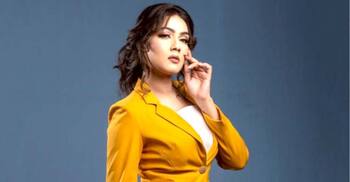 বিদেশে থাকা মাহিকে নিয়ে দেশে নতুন সিনেমার ঘোষণা