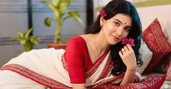 অনন্য কাওছারের কবিতা: নববর্ষের শাড়ি