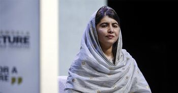 পাকিস্তানে বন্যা দুর্গতদের জন্য হৃদয় ভাঙছে মালালার