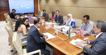 বাণিজ্য ও বিনিয়োগ জোরদারে বাংলাদেশ-মালয়েশিয়ার বৈঠক