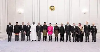 ১২ দেশের রাষ্ট্রদূতের নিয়োগপত্র গ্রহণ করলেন মালয়েশিয়ার রাজা