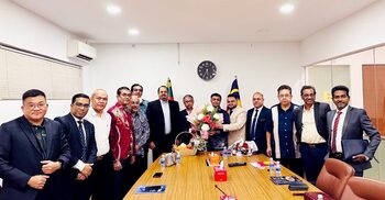 মালয়েশিয়া–বাংলাদেশের অর্থনৈতিক সম্পর্ক জোরদারে বৈঠক